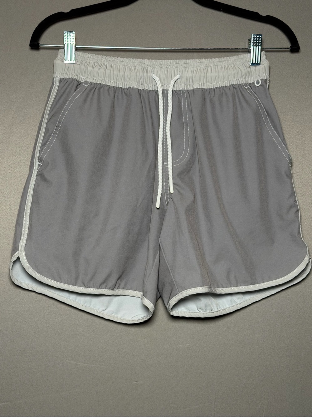 Men's Athletic Drawstring Shorts in Light Gray